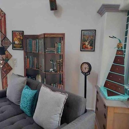Boho Hip Bungalow In Old Bisbee Eksteriør bilde
